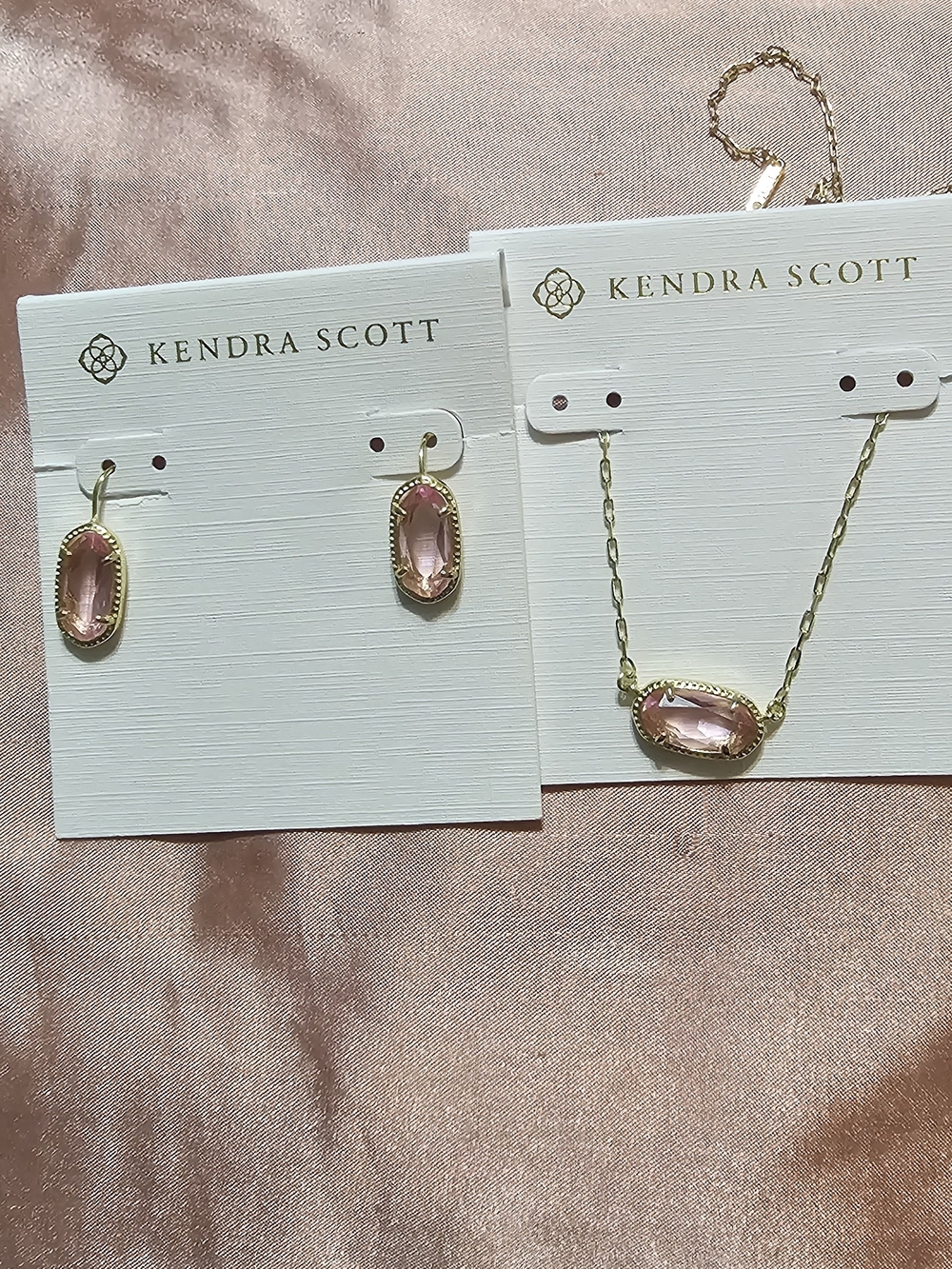 Kendra Scott Rose Pink Glass Pendant Necklace and Earrings Set in Gold